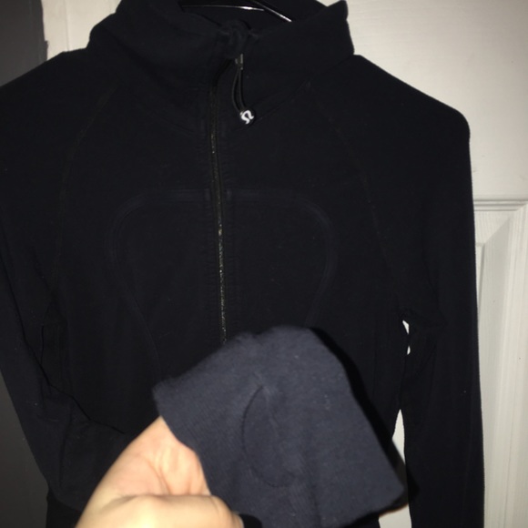 Lululemon Jacket - Picture 2 of 7